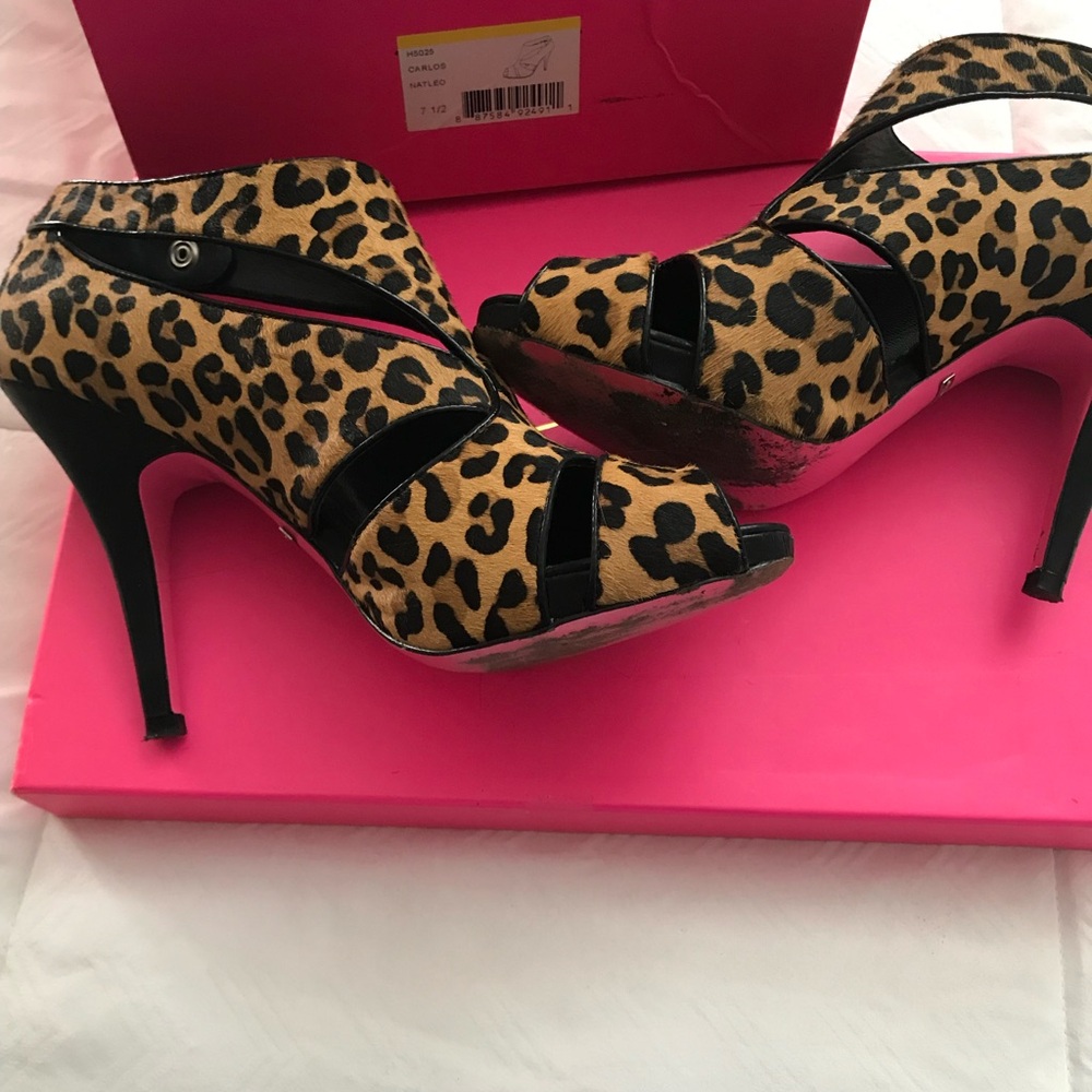 Betsy Johnson heels 7.5 leopard - Picture 4 of 4